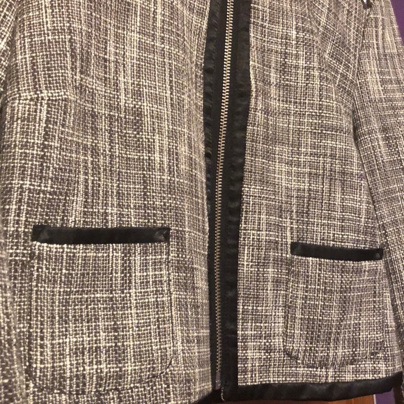 Cropped jacket - Picture 4 of 4
